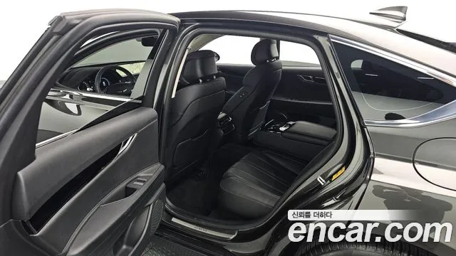 Genesis G80 2023 thumb 12