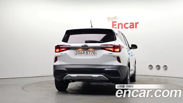 Kia Seltos 2021 thumb 4