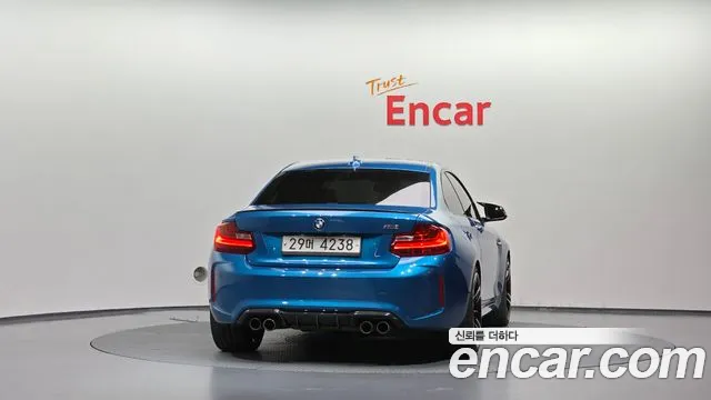 BMW M2 2017 thumb 4