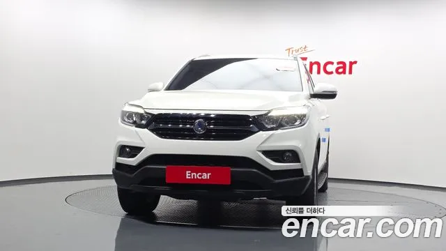 KG_Mobility_Ssangyong Rexton 2019 thumb 2
