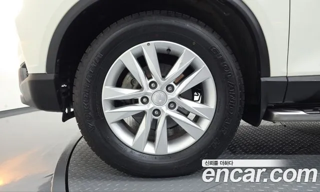 KG_Mobility_Ssangyong Rexton 2019 thumb 4