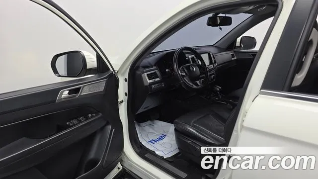 KG_Mobility_Ssangyong Rexton 2019 thumb 9