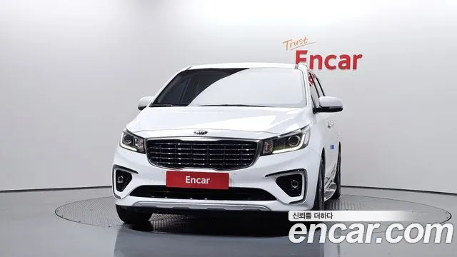 Kia Carnival 2018 thumb 3