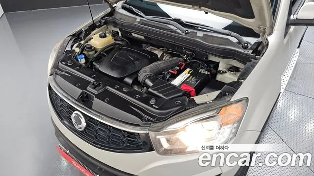 KG_Mobility_Ssangyong KORANDO 2014 thumb 6