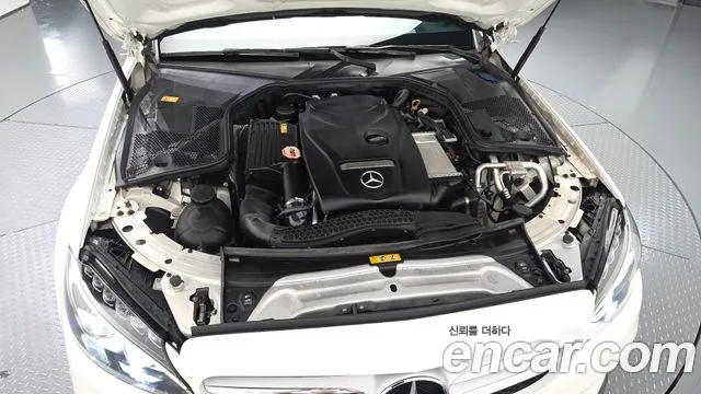 Mercedes-Benz C-Класс 2015 thumb 5