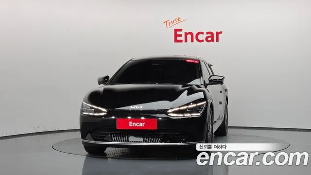 Kia EV6 2023 thumb 2