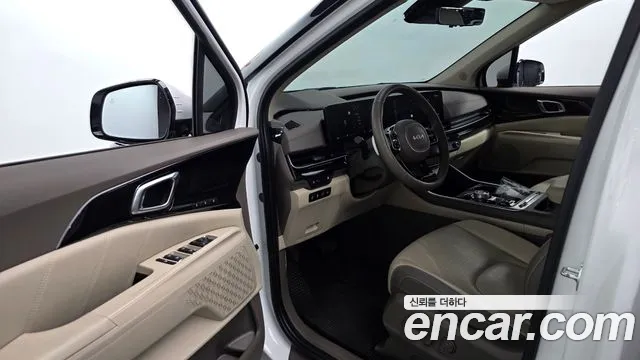 Kia Carnival 2024 thumb 10