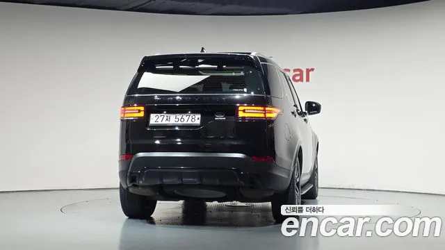 Land Rover Discovery 2018 thumb 3