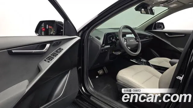 Kia Niro 2023 thumb 10