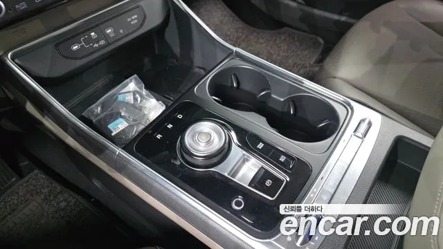 Kia Carnival 2024 thumb 9