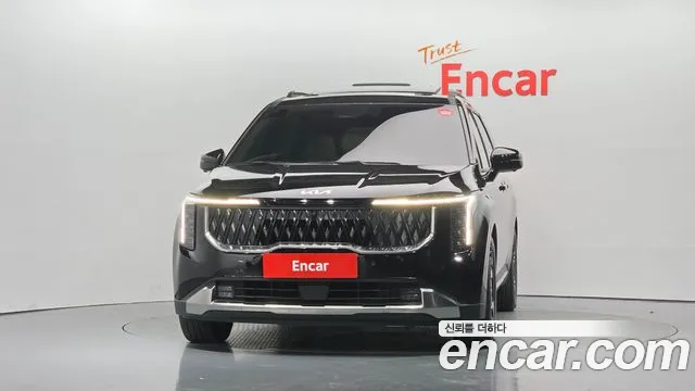 Kia Carnival 2024 thumb 3