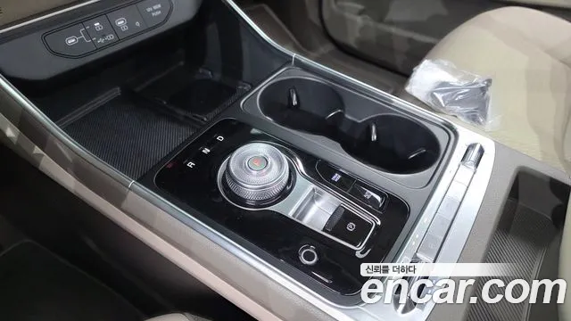 Kia Carnival 2024 thumb 9