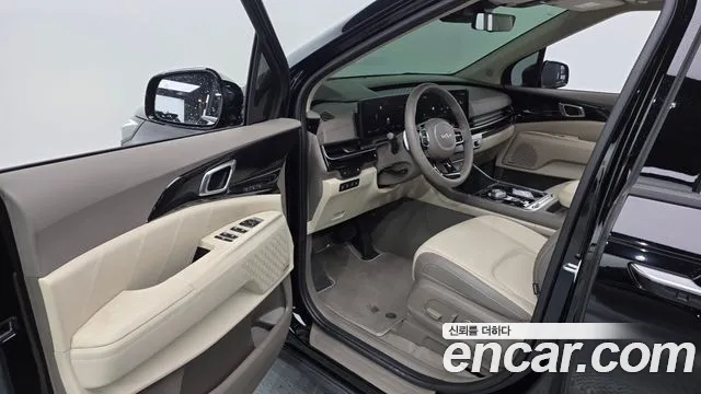 Kia Carnival 2024 thumb 10