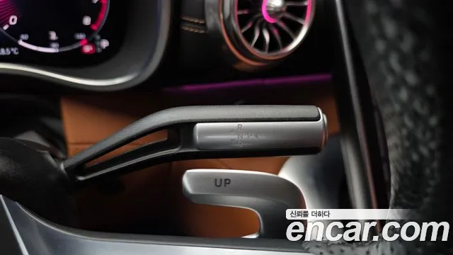 Mercedes-Benz SL-Класс 2023 thumb 9