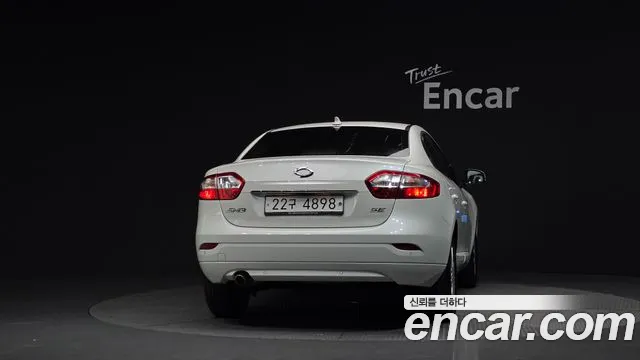 Renault-KoreaSamsung Fluence 2014 thumb 4