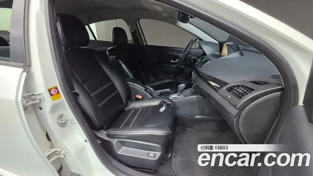 Renault-KoreaSamsung Fluence 2014 thumb 10