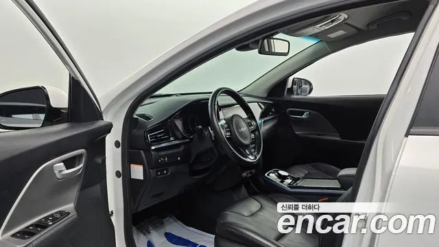 Kia Niro 2022 thumb 10