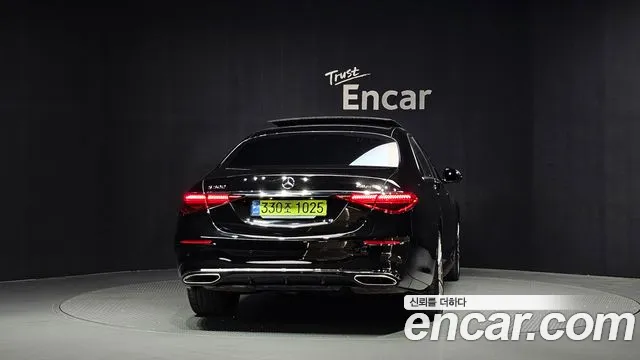 Mercedes-Benz S-Класс 2024 thumb 4