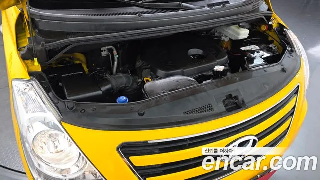 Hyundai Starex 2017 thumb 6