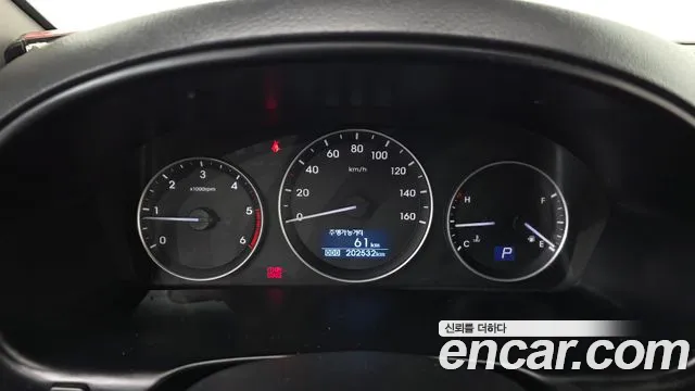 Hyundai Starex 2017 thumb 8