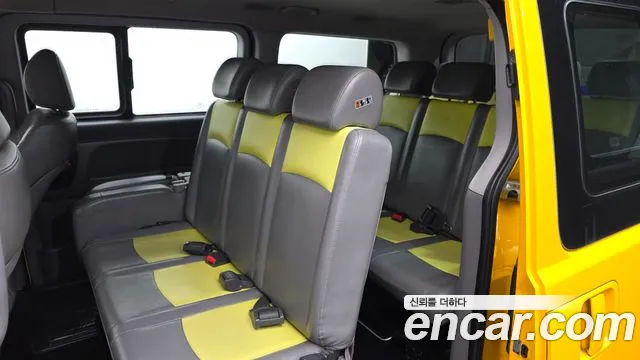 Hyundai Starex 2017 thumb 12
