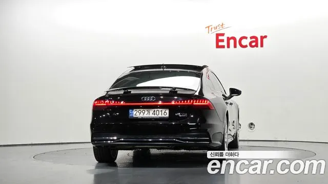 Audi A7 2022 thumb 3