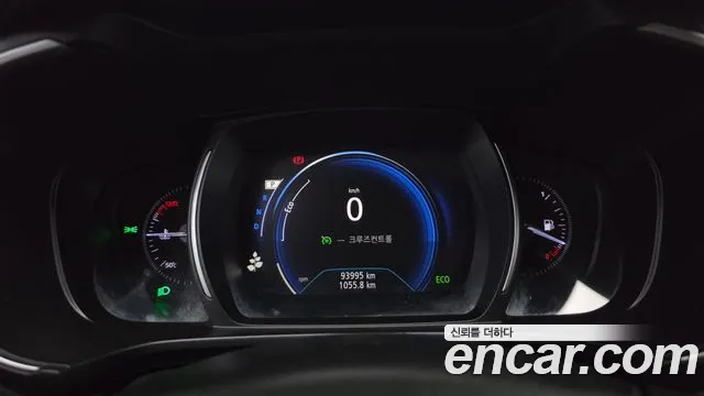 Renault-KoreaSamsung Koleos 2021 thumb 8