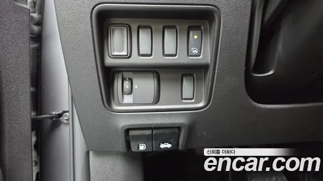 Renault-KoreaSamsung Koleos 2021 thumb 12