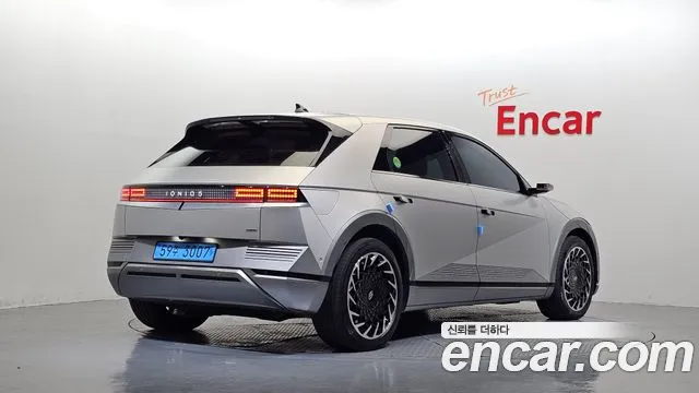 Hyundai IONIQ 5 2022 thumb 2