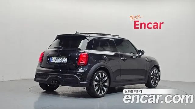 MINI Hatch 2023 thumb 2