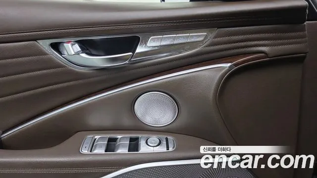 Kia K9 2019 thumb 12