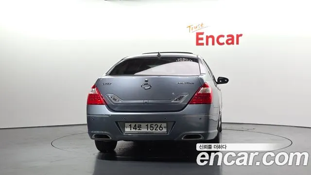 Renault-KoreaSamsung Latitude 2010 thumb 4