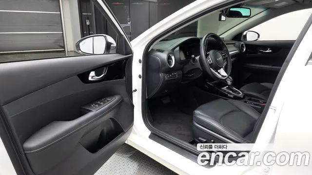 Kia K3 2022 thumb 10