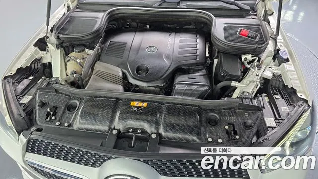 Mercedes-Benz GLE 2019 thumb 6