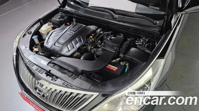 Hyundai Grandeur 2014 thumb 6