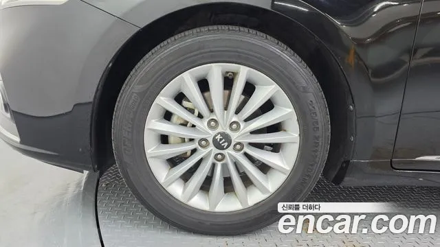 Kia K7 2017 thumb 5