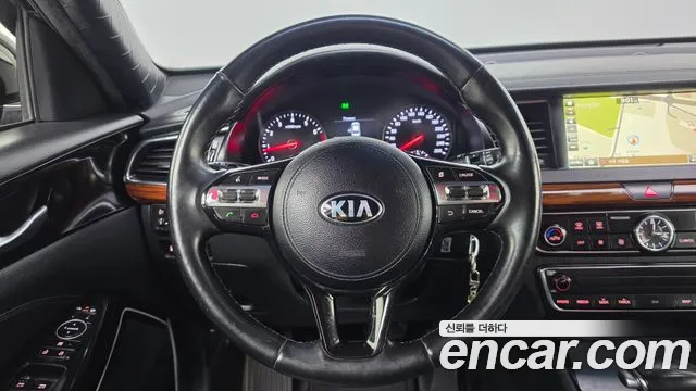 Kia K7 2017 thumb 12