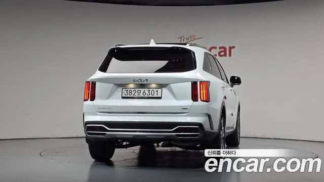 Kia Sorento 2022 thumb 3