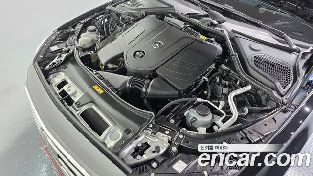 Mercedes-Benz E-Класс 2025 thumb 5