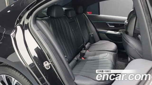 Mercedes-Benz E-Класс 2025 thumb 10