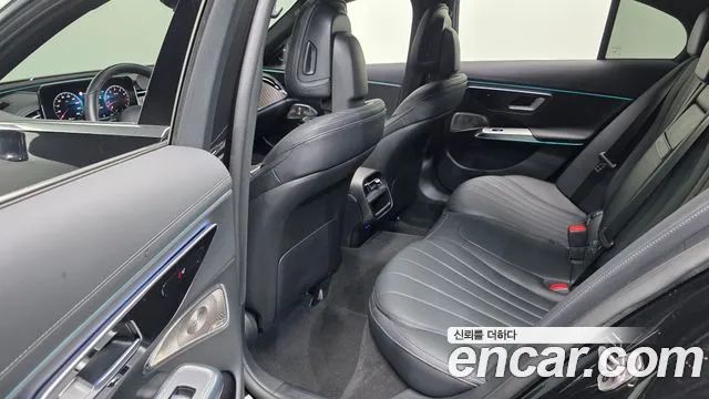 Mercedes-Benz E-Класс 2025 thumb 11