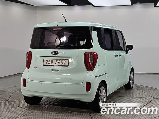 Kia Ray 2012 thumb 4