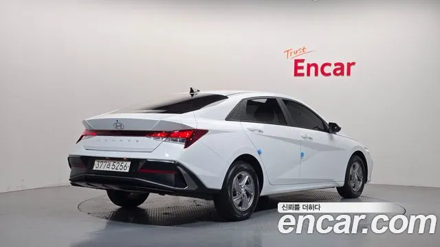 Hyundai Avante 2024 thumb 2