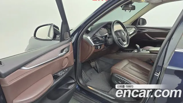 BMW X5 2016 thumb 10