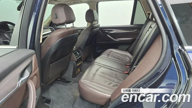 BMW X5 2016 thumb 11