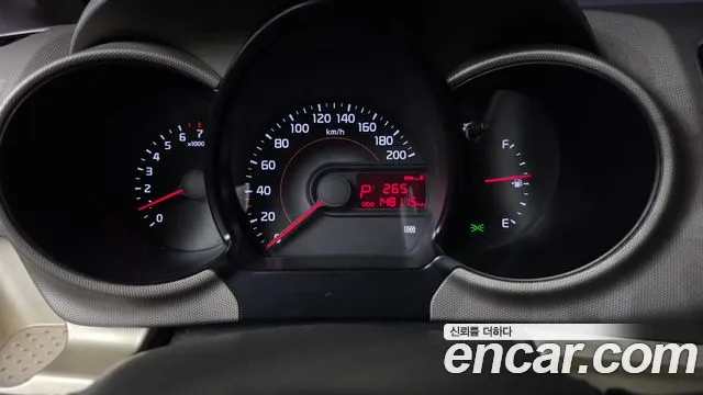 Kia Ray 2012 thumb 8