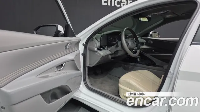 Hyundai Avante 2025 thumb 10