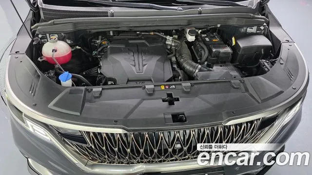 Kia Carnival 2022 thumb 5