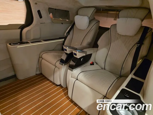 Kia Carnival 2022 thumb 12