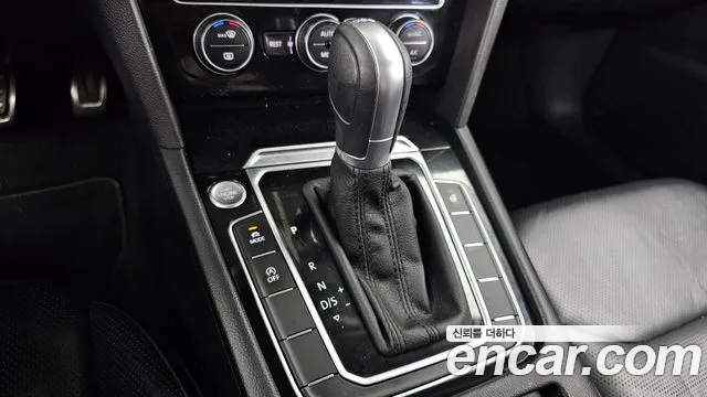 Volkswagen Arteon 2019 thumb 9